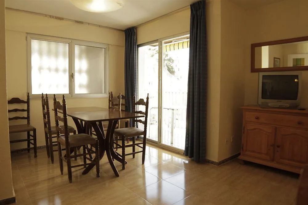 Apartamentos Borodin Льорет-де-Мар