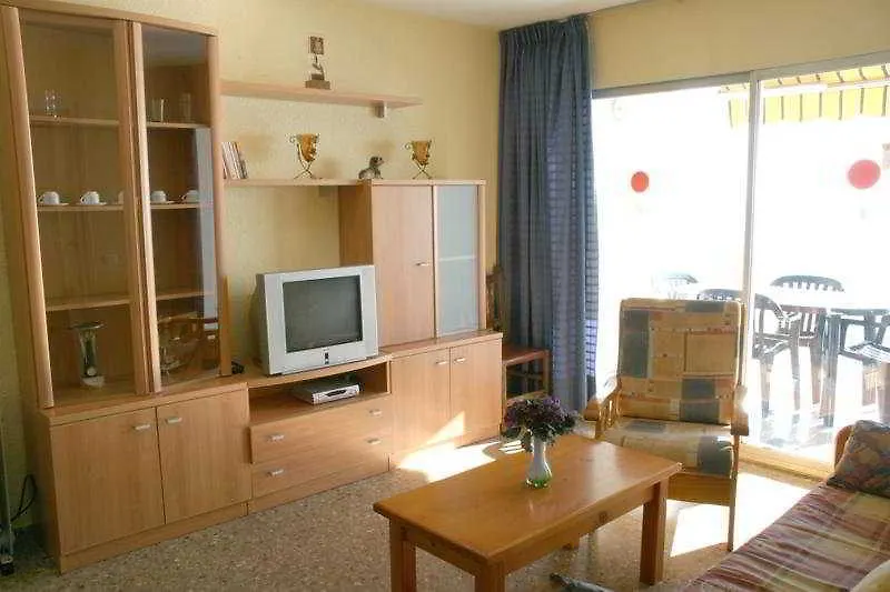 Апартаменты Apartamentos Borodin Льорет-де-Мар