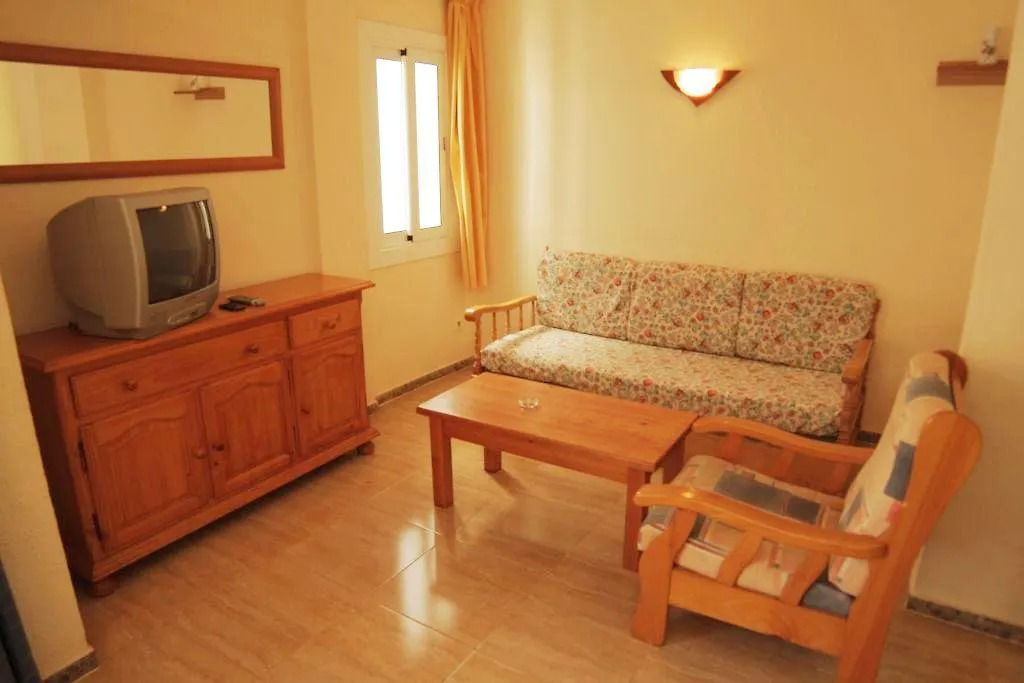 Apartamentos Borodin Льорет-де-Мар 0*,