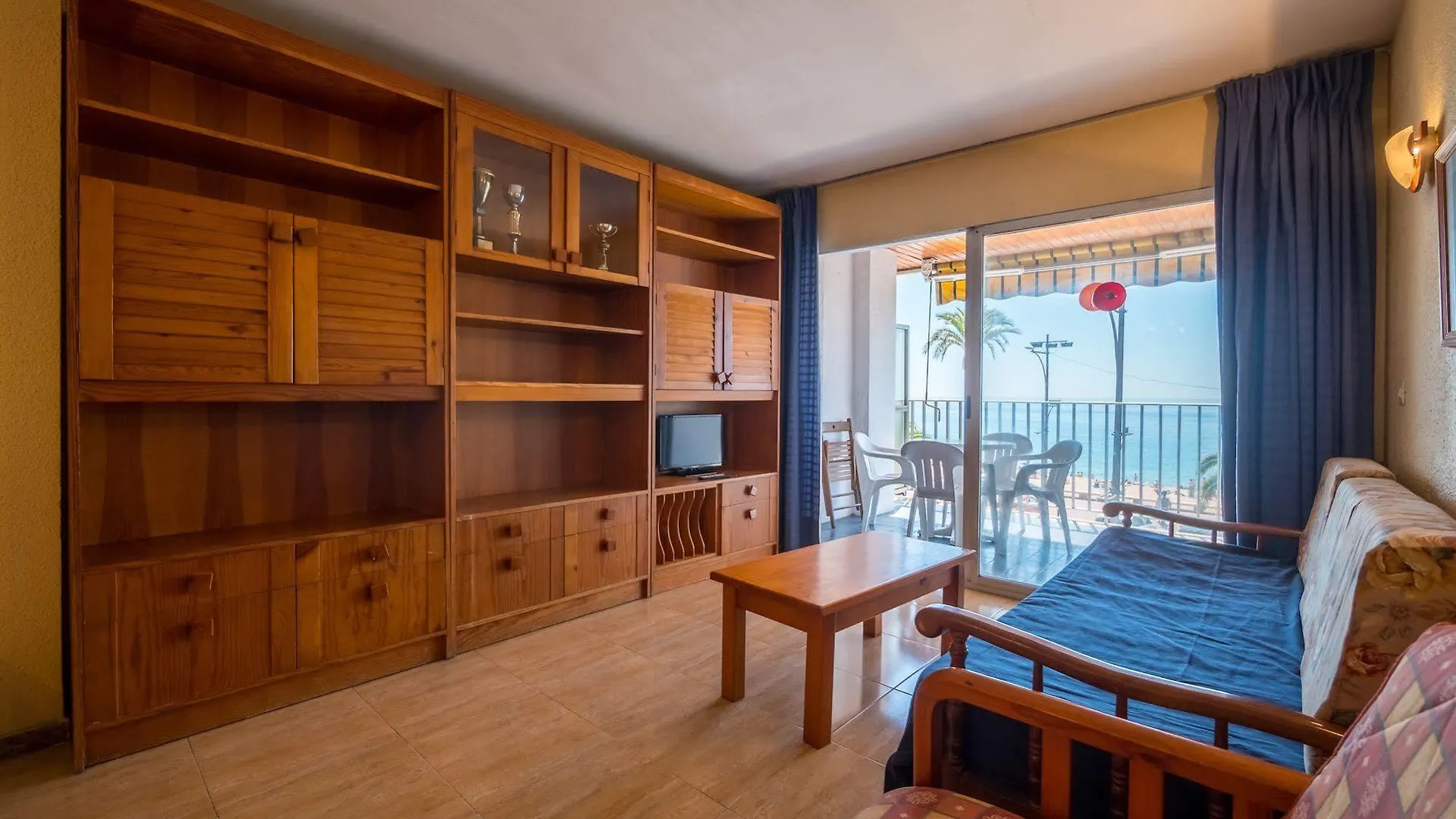Apartamentos Borodin Льорет-де-Мар