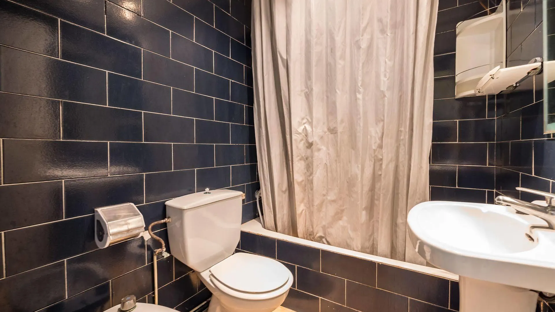 Apartamentos Borodin Льорет-де-Мар