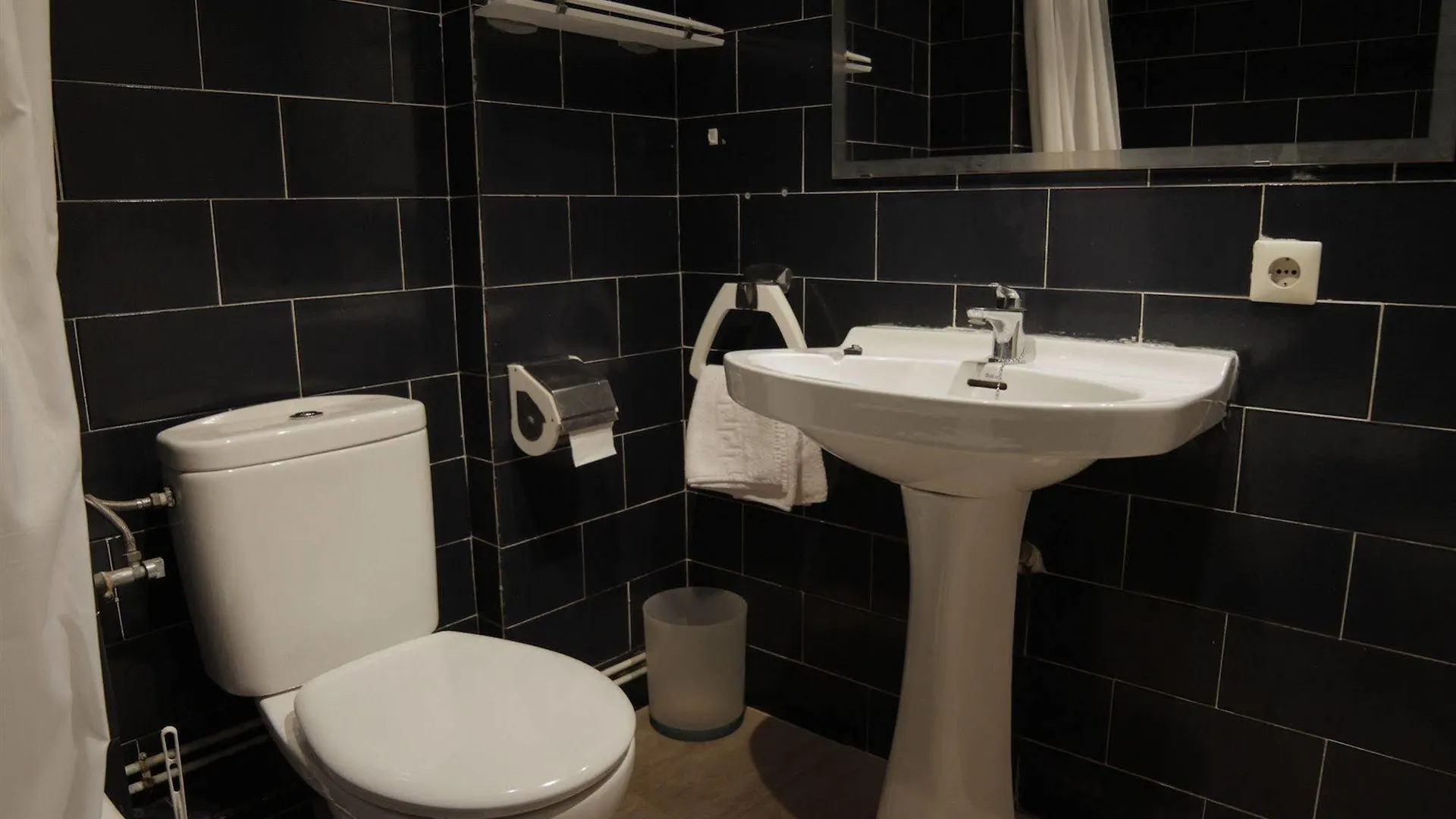 Apartamentos Borodin Льорет-де-Мар